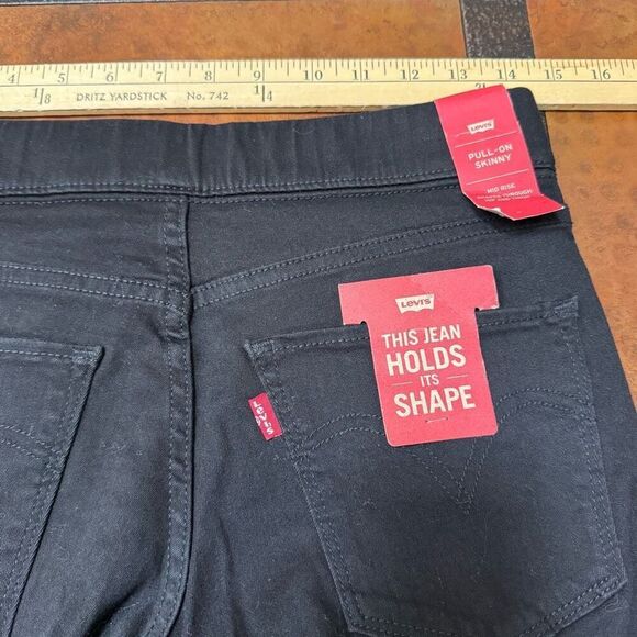 NWT Levi’s (6 / 28) Black Pull-On Skinny Jeans / Jeggings - Stretch Waistband - Picture 3 of 9